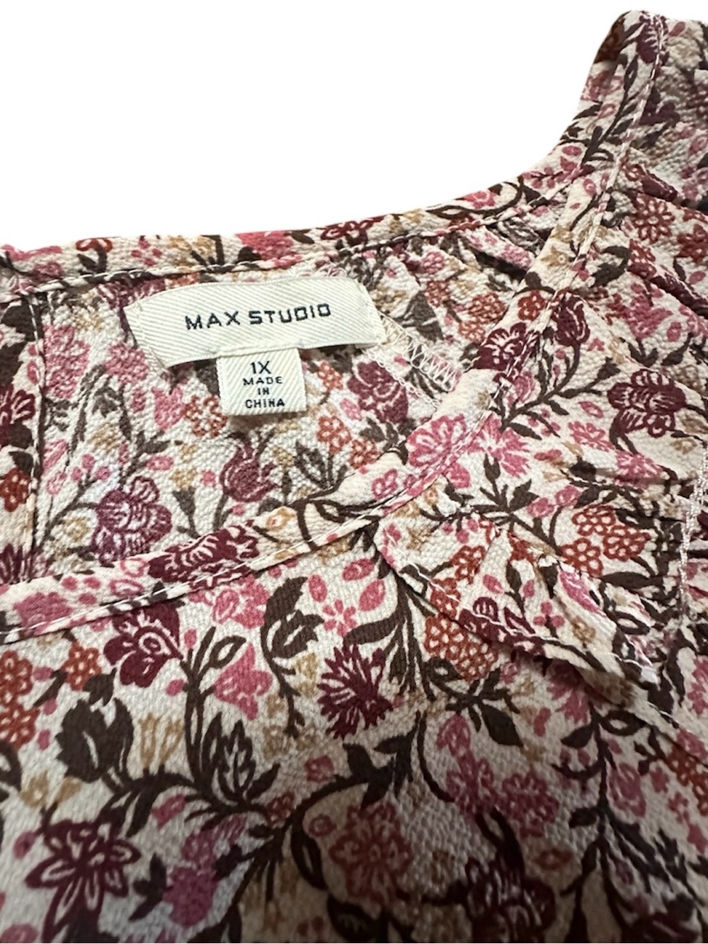 Max Studio Floral Scoop Neck Blouse in Pink and Brown